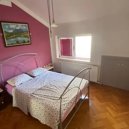 Gala Posh Apartment *